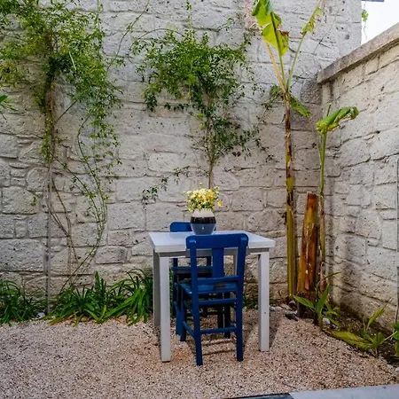 Avlu Boutique Bed and Breakfast