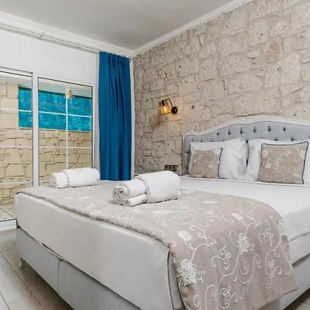 Avlu Boutique Bed and Breakfast Αλακάτι