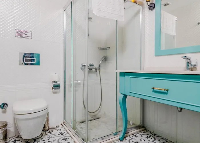 Avlu Boutique Bed & Breakfast Alaçatı