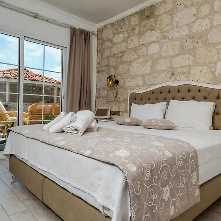 Avlu Boutique فندق مبيت وإفطار