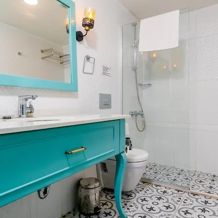 Avlu Boutique 4* ألاتشاتي