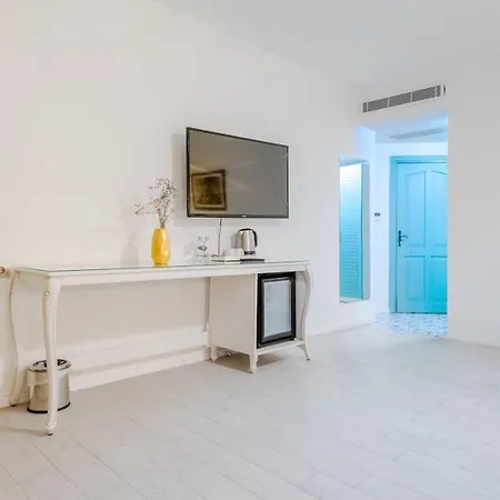 Avlu Boutique Nocleg ze śniadaniem 4*