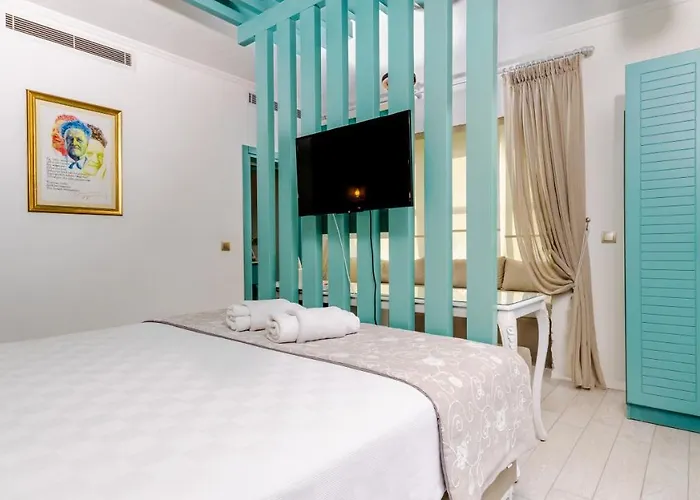 Avlu Boutique 4* ألاتشاتي