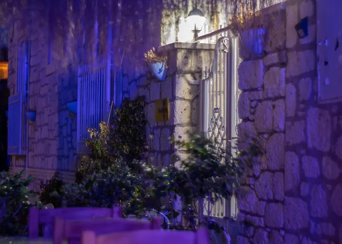 Avlu Boutique 4*